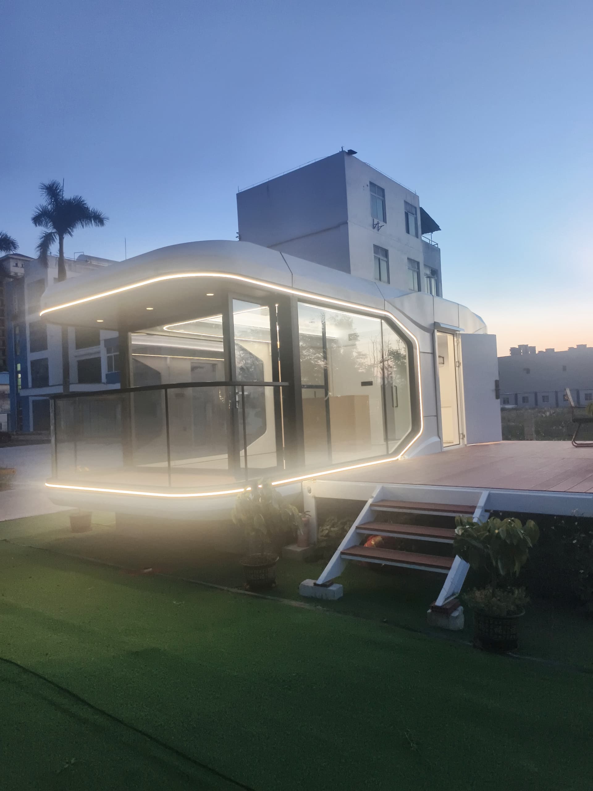 高端客房舱夜景实拍